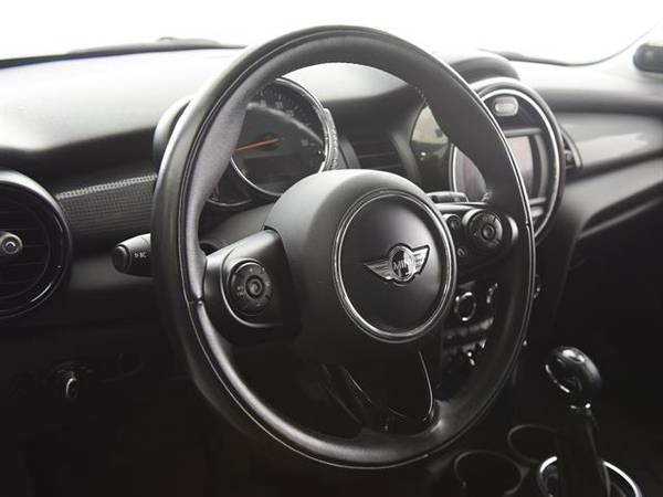 2016 MINI Hardtop 4 Door Cooper Hatchback 4D hatchback Gray - FINANCE for sale in Akron, OH – photo 2