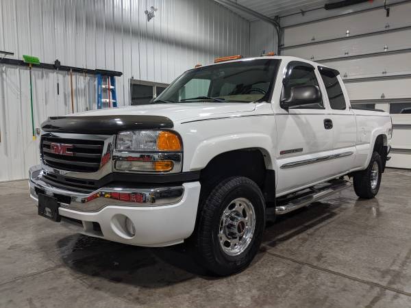 2006 GMC 2500HD for sale in Orion, IA – photo 2