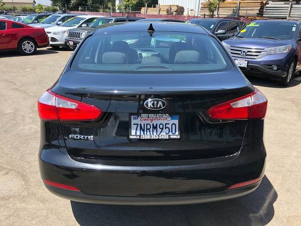 2014 Kia Forte LX CREDIT WORLD AUTO SALES*EVERYONE'S APPROVED!!* for sale in Clovis, CA – photo 3