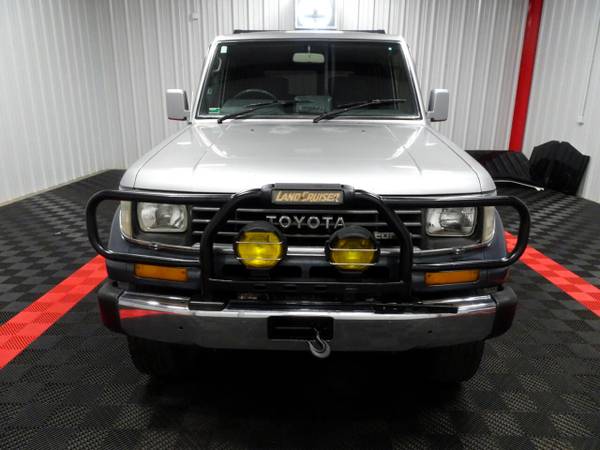 1990 Toyota Land Cruiser EX-5 suv Gray - cars & trucks - by dealer -... for sale in Branson West, AR – photo 6