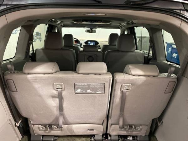 2016 Honda Odyssey Touring Elite 4dr Mini Van - cars & trucks - by... for sale in Eldridge, IA – photo 16