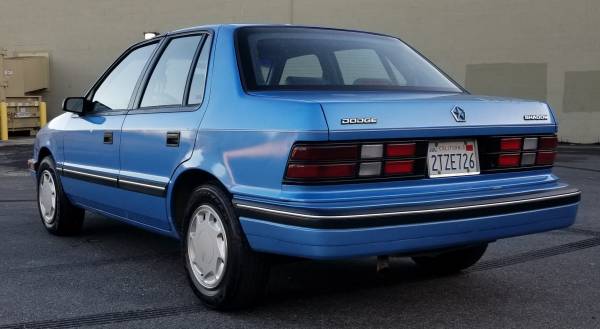 1990 Dodge Shadow 4 cylinder Hatchback - cars & trucks - by owner -... for sale in Salinas, CA – photo 5