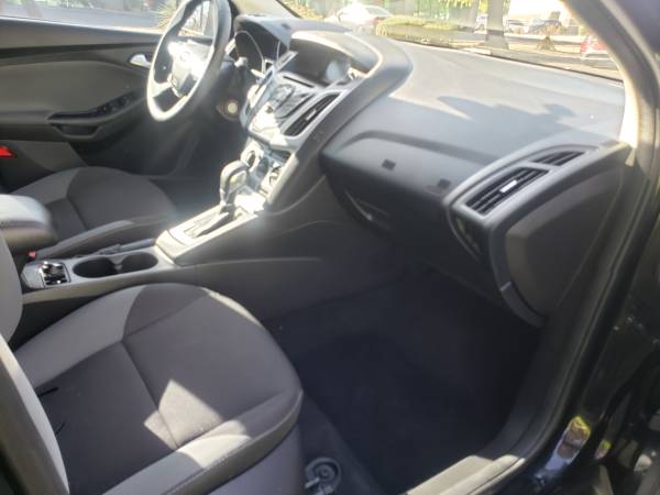 ***** 2014 FORD FOCUS-SUPER CLEAN***** - cars & trucks - by owner -... for sale in Phoenix, AZ – photo 4