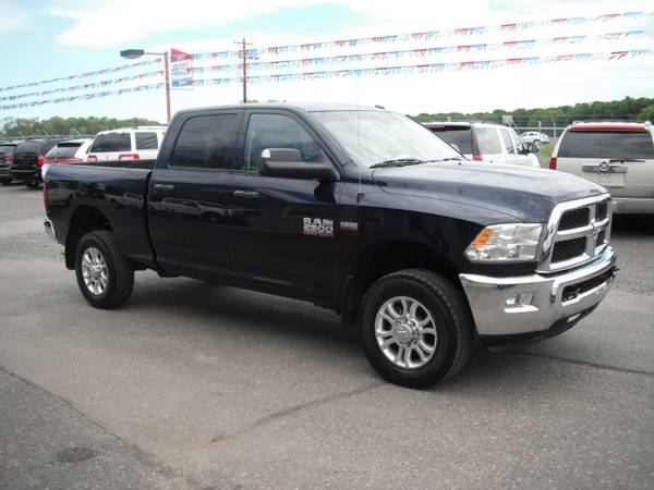 2015 dodge ram 2500 Hemi V8 crew cab short box 4x4 4wd for sale in Forest Lake, WI – photo 3