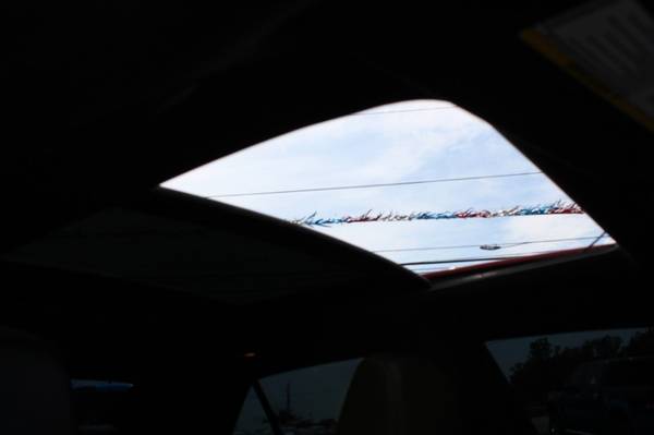 *52,000 Miles* 2014 Chrysler 300 S V6 Navi Sunroof Leather Backup Cam for sale in Louisville, KY – photo 3