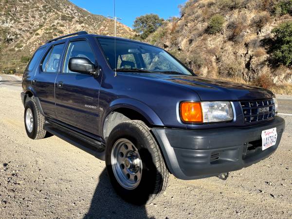 1998 Isuzu Rodeo 2WD 1-Owner - cars & trucks - by dealer - vehicle... for sale in San Dimas, CA – photo 4