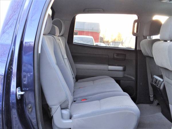 2011 TOYOTA TUNDRA 5 7 AWD - - by dealer - vehicle for sale in Elyria, OH – photo 9
