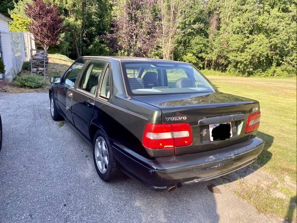 1998 Volvo S70 - 124,000 miles - cars & trucks - by dealer - vehicle... for sale in Tyngsboro, MA – photo 2
