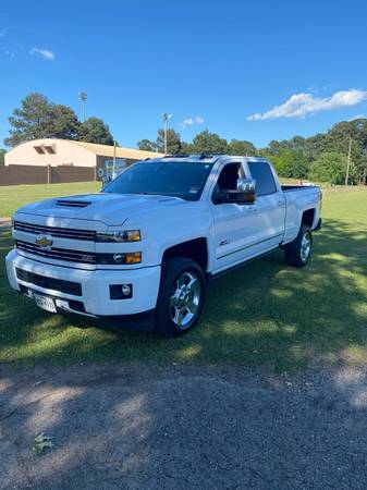 2019 Chevrolet 3/4 ton 4X4 Duramax Diesel for sale in Other, AR