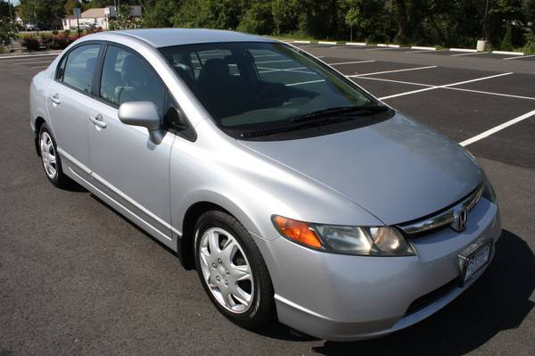 2008 HONDA CIVIC 4-DOOR GREAT ON GAS for sale in Fredericksburg, District Of Columbia – photo 10