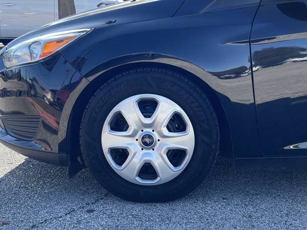 2015 Ford Focus S - cars & trucks - by dealer - vehicle automotive... for sale in San Antonio, TX – photo 12