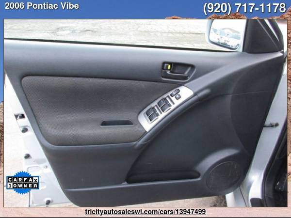 2006 PONTIAC VIBE BASE 4DR WAGON Family owned since 1971 - cars & for sale in MENASHA, WI – photo 17