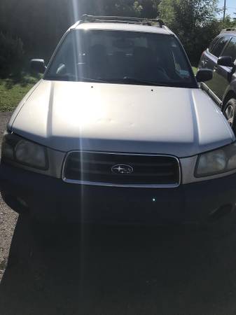 2005 GRAY SUBARU FORESTER 2.5x - cars & trucks - by dealer - vehicle... for sale in Rochester , NY – photo 3