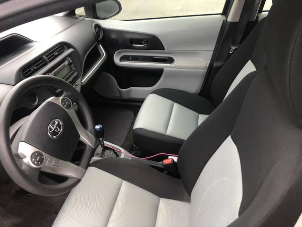 2014 toyota prius c -Great MPG - cars & trucks - by owner - vehicle... for sale in Fishers, IN – photo 5