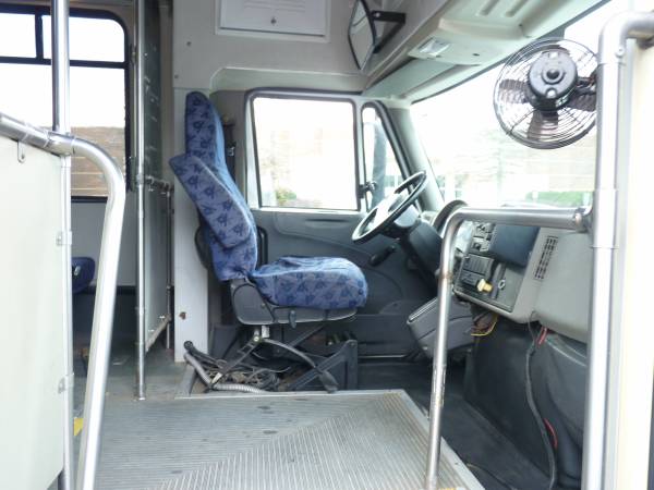 2009 INTERNATIONAL BUS Diesel 29 Passenger Van with Lift - cars & for sale in Duluth, GA – photo 11