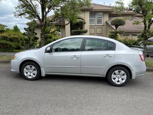 2012 Nissan Sentra 2 0, 52K miles, Clean title, CARFAX, one owner for sale in Portland, OR – photo 3