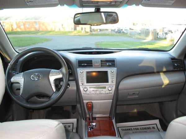 2011 TOYOTA CAMRY XLE (4DR/SD) NAV/CAMERA/HEATED SEATS - cars &... for sale in Leesburg, District Of Columbia – photo 19