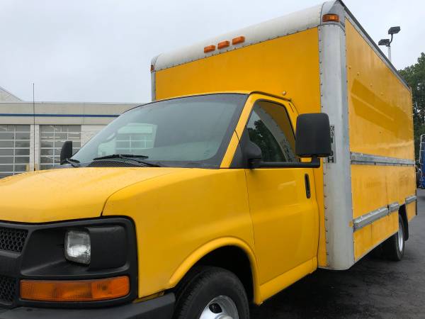 Strong! 2007 Chevy Express G3500! Cutaway Van! for sale in Ortonville, MI – photo 9