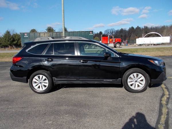 *** 2018 Subaru Outback Premium AWD w/ Eyesight Crash Avoidance*** -... for sale in Howard City, MI – photo 4