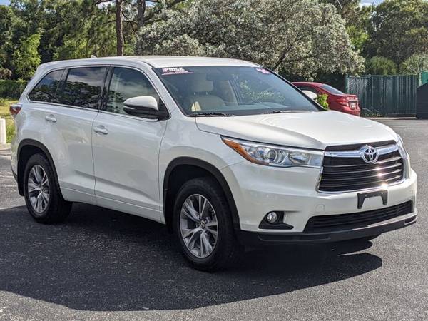 2016 Toyota Highlander LE Plus AWD All Wheel Drive SKU:GS225830 -... for sale in Fort Myers, FL – photo 3