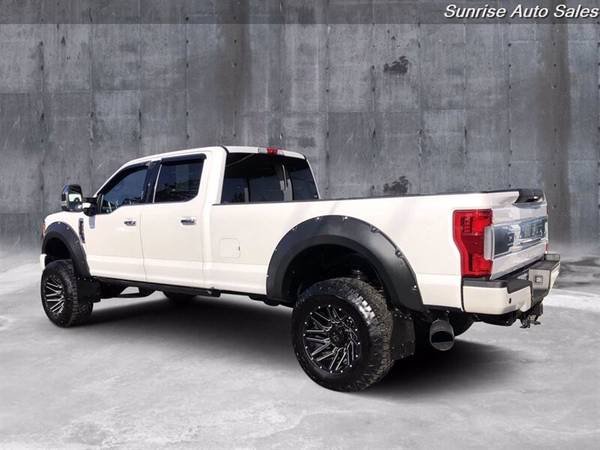 2017 Ford F-350 Diesel 4x4 4WD F350 Super Duty Platinum Truck - cars... for sale in Milwaukie, OR – photo 4