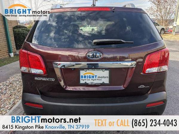 2012 Kia Sorento LX 2WD HIGH-QUALITY VEHICLES at LOWEST PRICES -... for sale in Knoxville, TN – photo 4