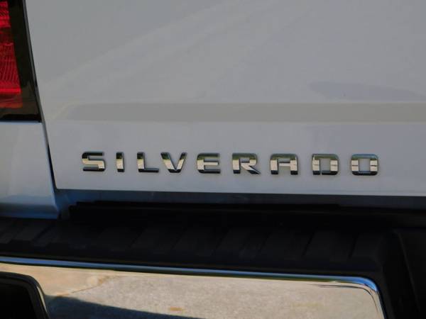 2017 *Chevrolet* *Silverado 1500* *4WD Crew Cab 143.5 L for sale in Fayetteville, AR – photo 19