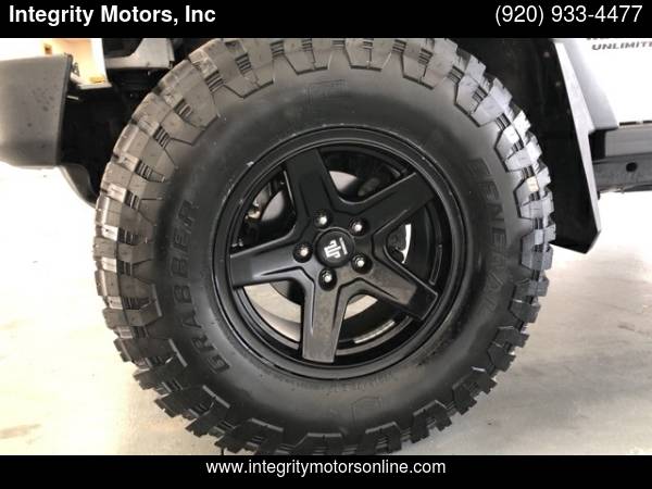 2014 Jeep Wrangler Unlimited Sport ***Financing Available*** - cars... for sale in Fond Du Lac, WI – photo 4