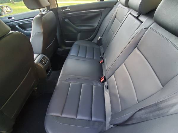 VW Jetta 2010, 55000 miles, nice, ice cold air for sale in Charlotte, NC – photo 8