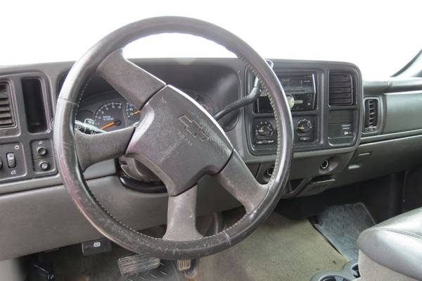 2004 Chevrolet Silverado LS Extended Cab - - by dealer for sale in Monroe, LA – photo 9