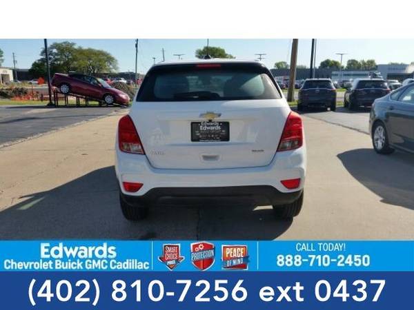 2018 Chevrolet Trax wagon LS (Summit White) for sale in Council Bluffs, IA – photo 7