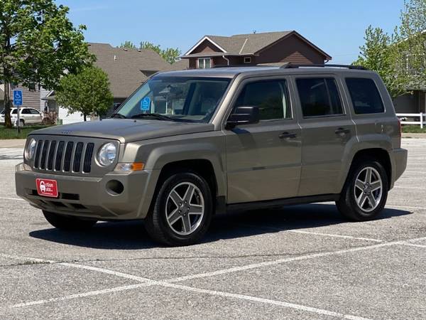 2008 Jeep Patriot Sport - - by dealer - vehicle for sale in Council Bluffs, NE – photo 2
