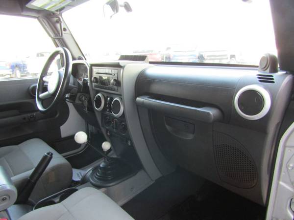 2008 *Jeep* *Wrangler* *4WD 4dr Unlimited Sahara* Br - cars & trucks... for sale in Omaha, NE – photo 12