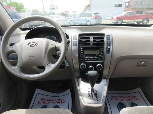 2005 Hyundai Tuscon SUV - Automatic/Wheels/1 Owner/Low Miles - 78K! for sale in Des Moines, IA – photo 12