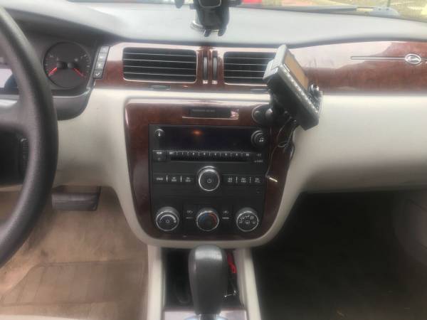 2011Chevy Impala 4500$ for sale in Cambridge, MA – photo 6