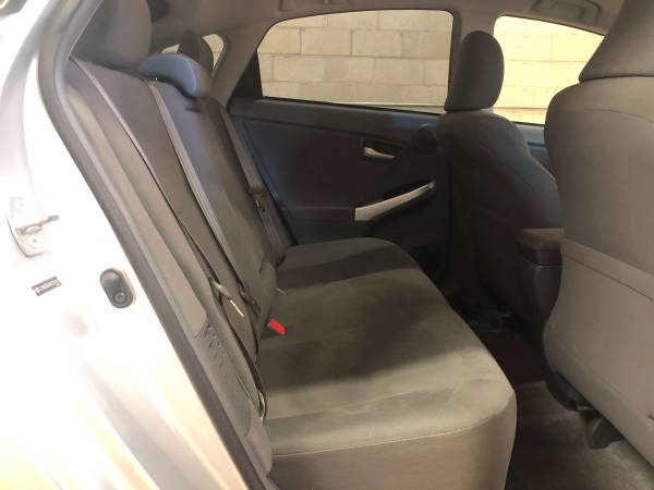2010 toytoa prius three, only 32k actual miles, navi, clean title for sale in Torrance, CA – photo 13