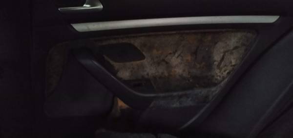 2009 VW Rabbit 5 Cylinder Needs Repair Parts? Mechanics special B/O... for sale in Ypsilanti, MI – photo 12