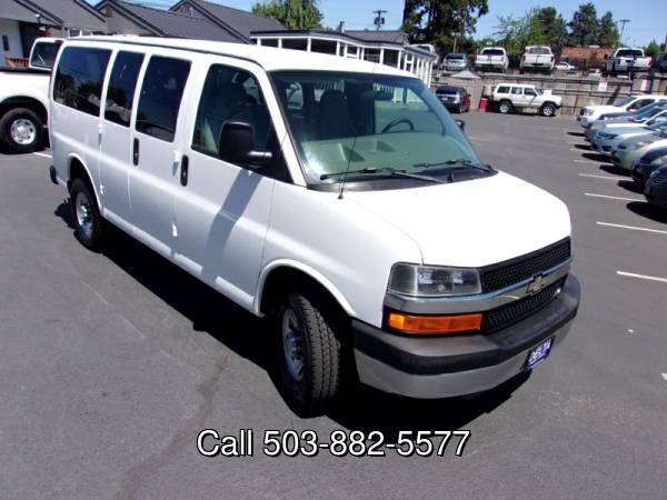 2009 Chevrolet Chevy Express LT 12 Passenger Van 3500 1Owner for sale in Milwaukie, OR – photo 11