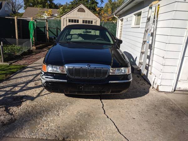 2001 Mercury Grand Marquis for sale in Neenah, WI – photo 2