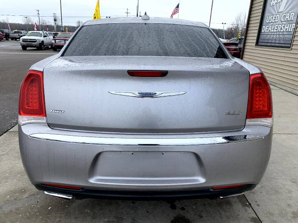 2015 Chrysler 300 4dr Sdn Limited AWD - - by dealer for sale in Chesaning, MI – photo 5