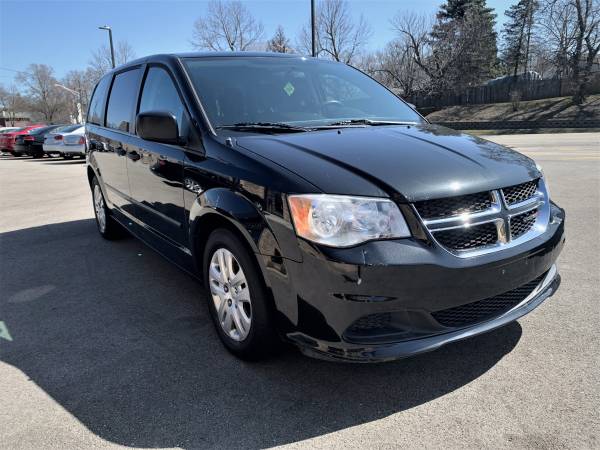 2014 Dodge Grand Caravan - - by dealer - vehicle for sale in Lockport, IL – photo 2