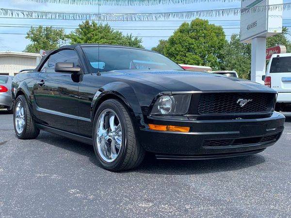 2006 Ford Mustang V6 Deluxe 2dr Convertible for sale in Kokomo, IN – photo 9