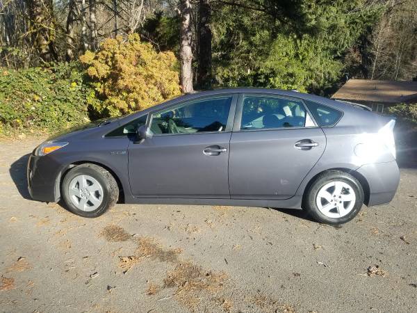 2010 Toyota Prius - Clean - cars & trucks - by owner - vehicle... for sale in Renton, WA – photo 2