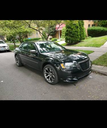 2014 Chrysler 300 John varvatos AWD for sale in Chicago, IL – photo 4