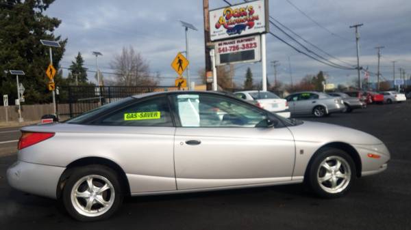 APROVED with NO CREDIT CHECKS 2001 Saturn SC! with 3rd door GAS... for sale in Springfield, OR – photo 6