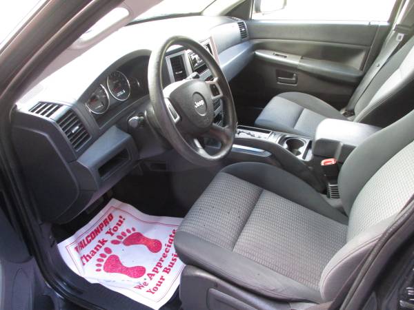 2008 JEEP GRAND CHEROKEE - cars & trucks - by owner - vehicle... for sale in Miami, FL – photo 8