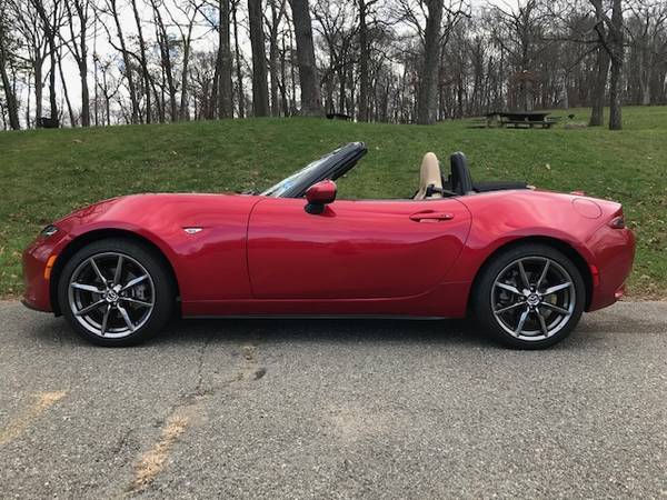 Mazda Miata MX-5 Grand Touring 2016 - cars & trucks - by owner -... for sale in Hopatcong, NJ – photo 4
