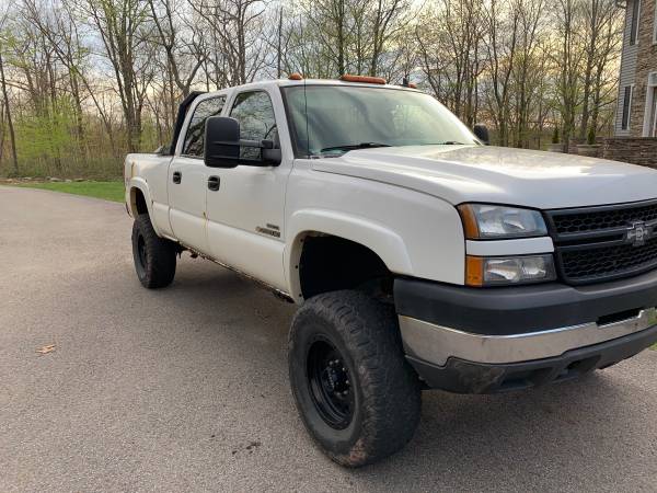 2007 Classic Chevrolet 2500 HD Duramax - cars & trucks - by owner -... for sale in Wilkes Barre, PA – photo 2