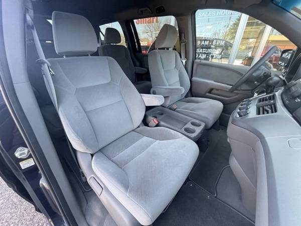 2010 Honda Odyssey LX - - by dealer - vehicle for sale in Wausau, WI – photo 12