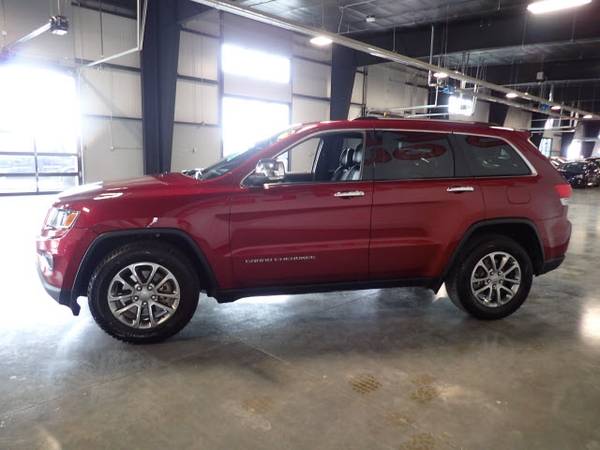 2015 Jeep Grand Cherokee 4x4 Limited 4dr SUV, Red for sale in Gretna, IA – photo 5